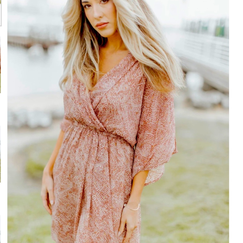 NWOT, kimono sleeve mini dress in rose gold